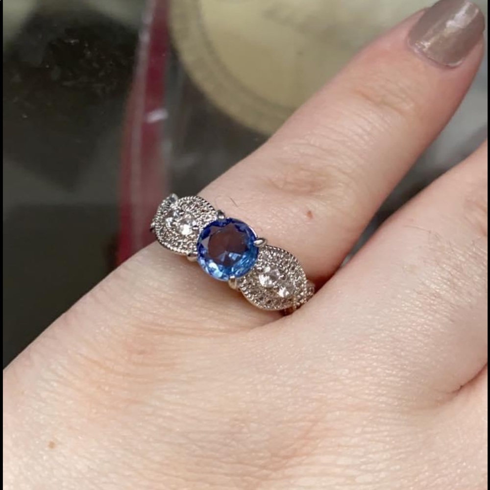 Various sized rings